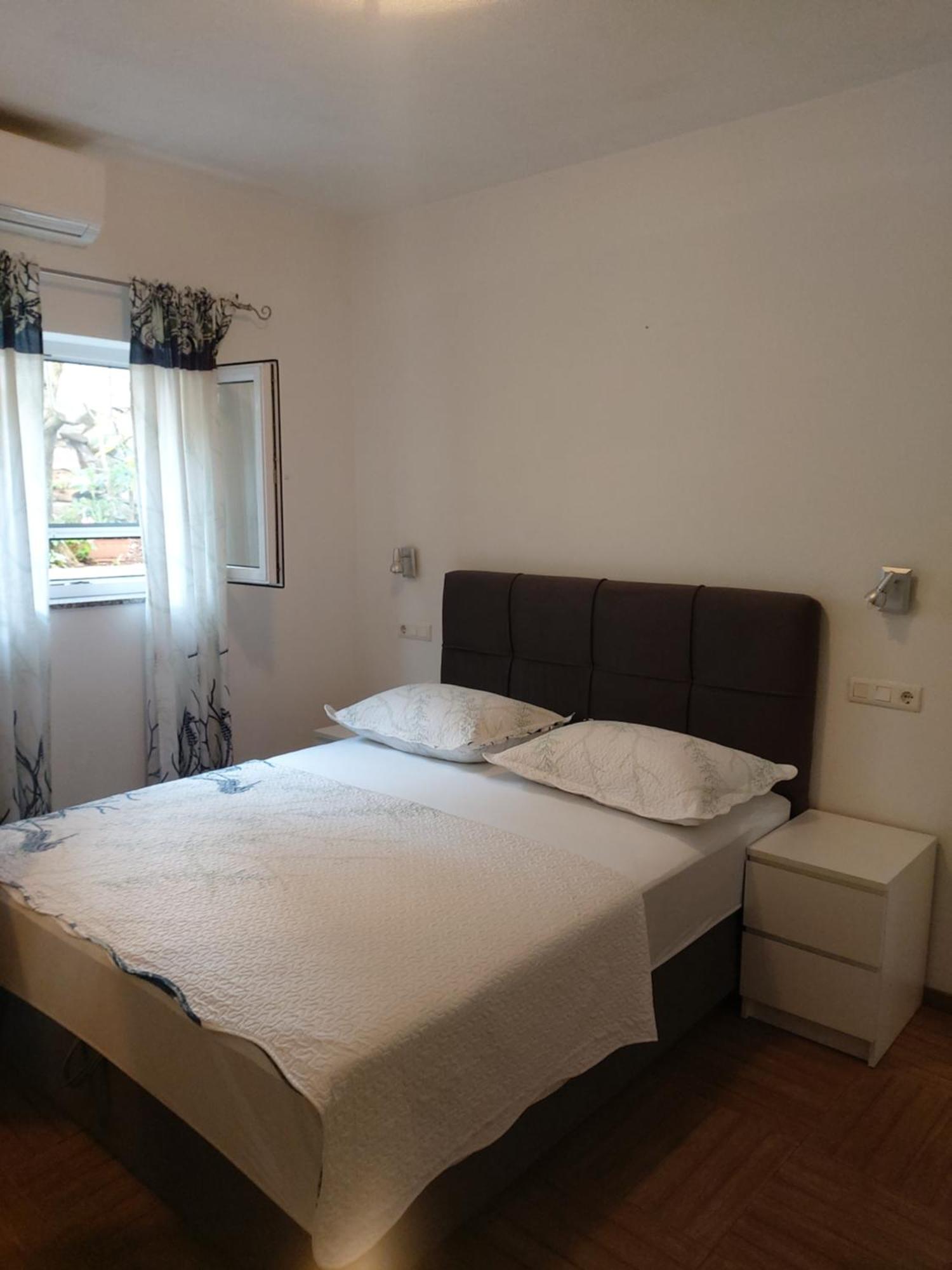 Apartment Franic Sucuraj Room photo
